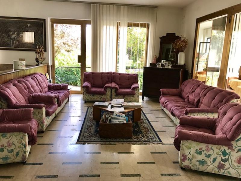 Hotel Primavera デセンツァーノ・デル・ガルダ エクステリア 写真